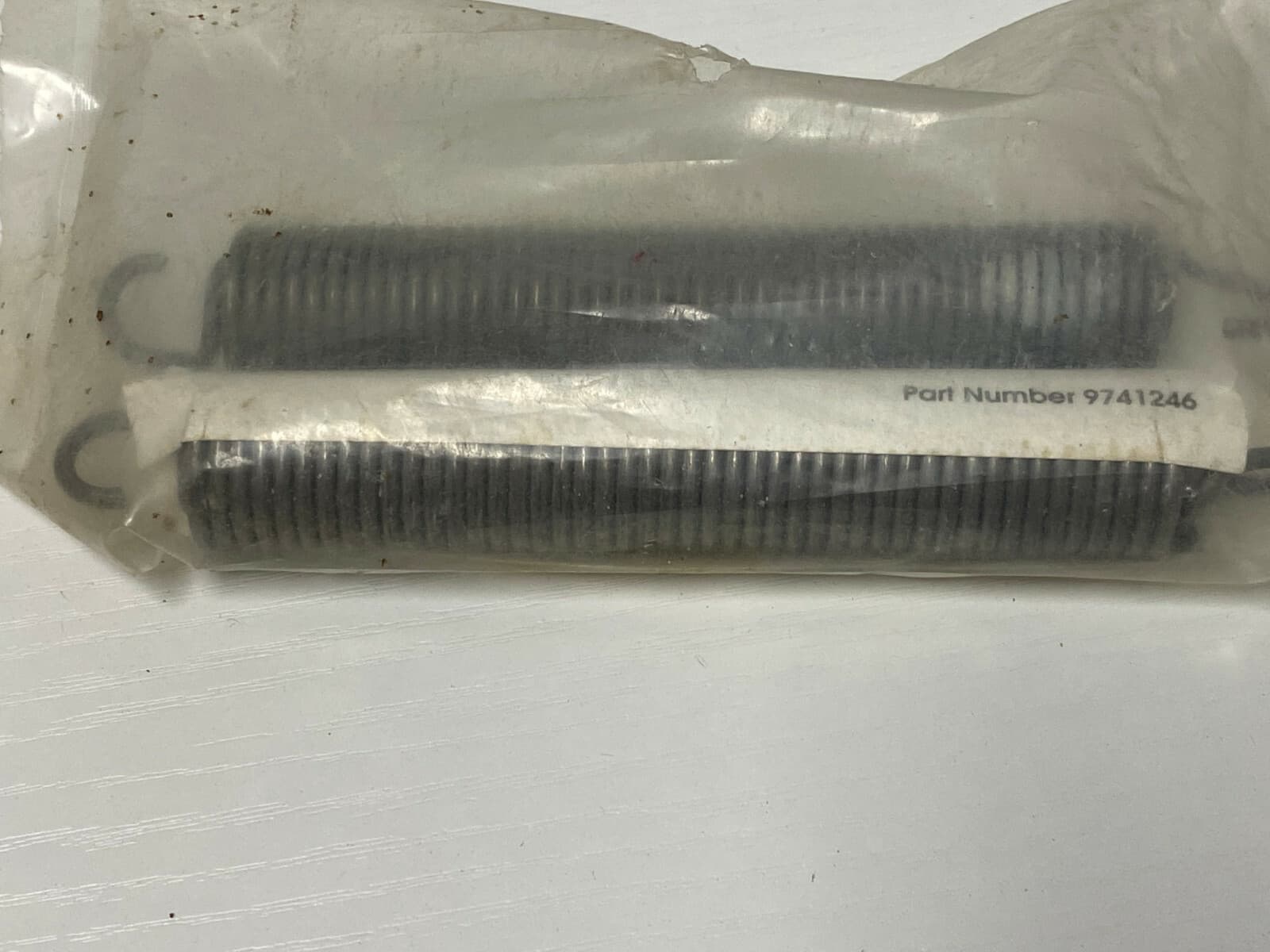 Genuine OEM Whirlpool Spring Kit 9741247 — thumbnail 2