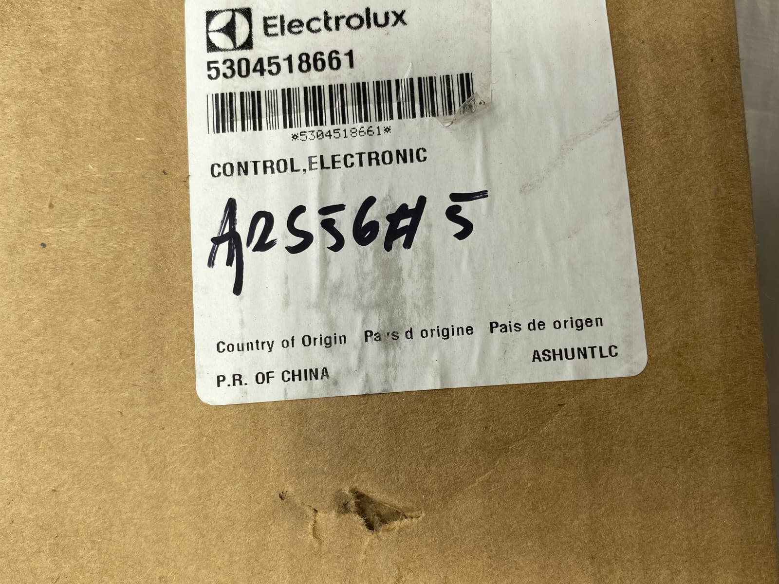New Genuine OEM Frigidaire  Oven Control Board 5304518661 — thumbnail 4