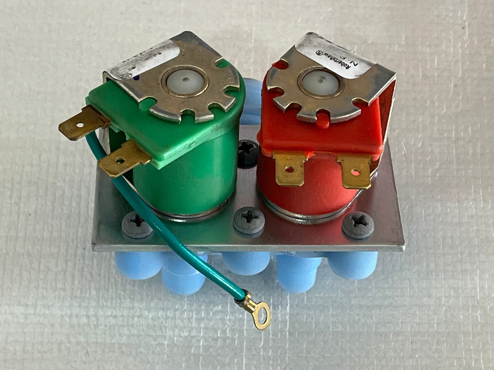 Genuine OEM  Whirlpool  Water Inlet Valve W10245167 — thumbnail 3