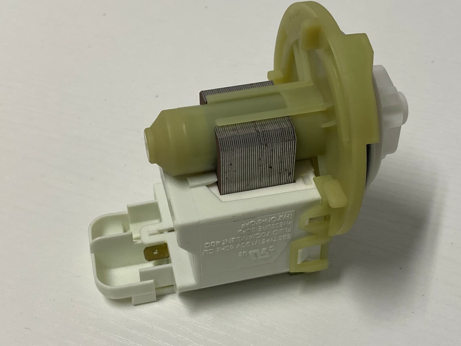 Genuine OEM Bosch Drain Pump 167082 (00167082) — thumbnail 3