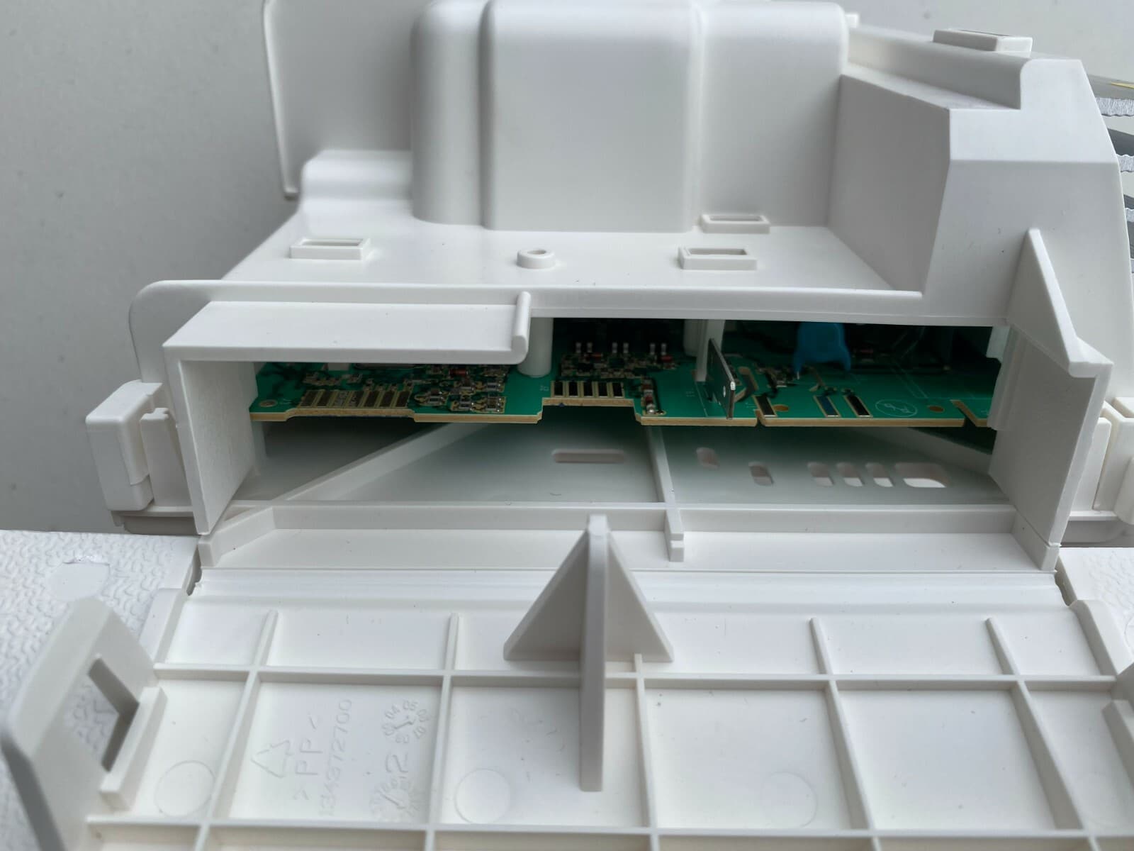 New Genuine OEM Frigidaire Washer Motor Control Board GLTF2940ES0 134591200 — thumbnail 2