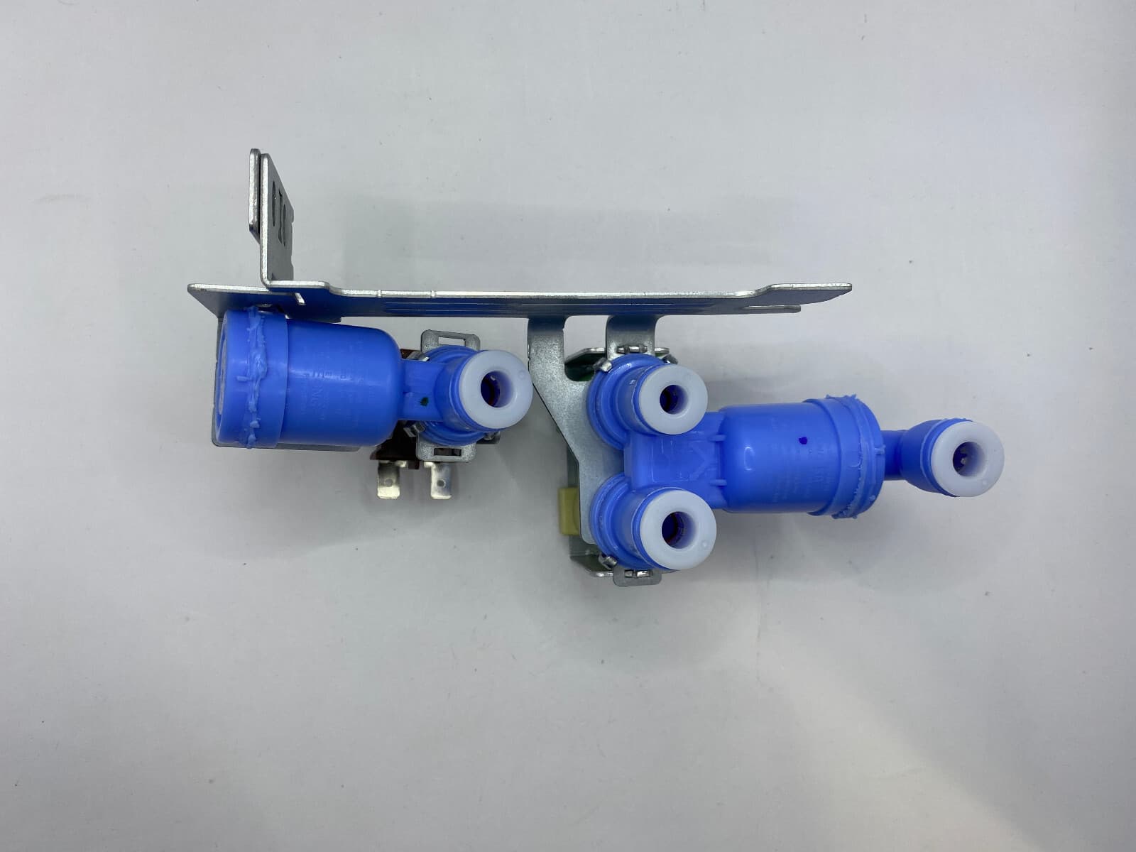 New Genuine OEM Frigidaire Refrigerator Water Inlet Valve Assembly 242252702 — thumbnail 7