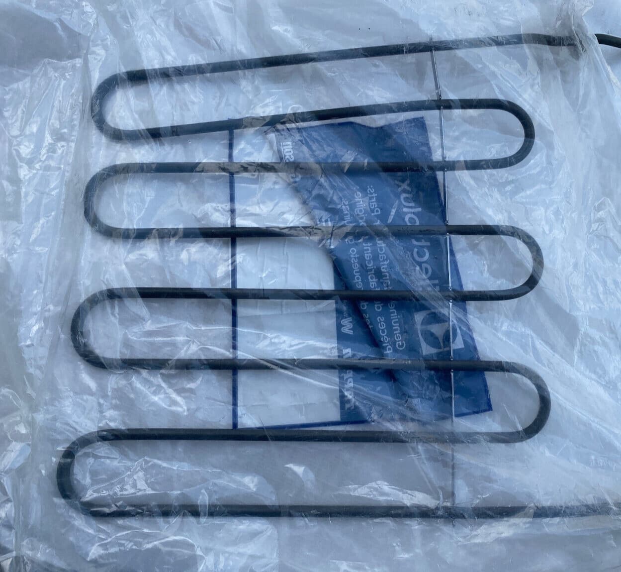 New Genuine OEM Frigidaire Range Bake Element 7316505500 — thumbnail 2