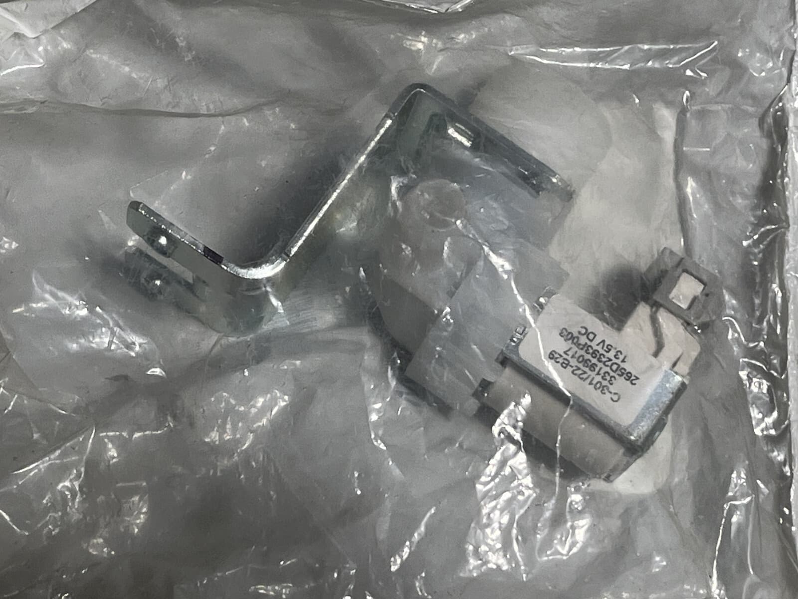 New  Replacement for GE Dishwasher Water Valve WD15X26140 — thumbnail 3