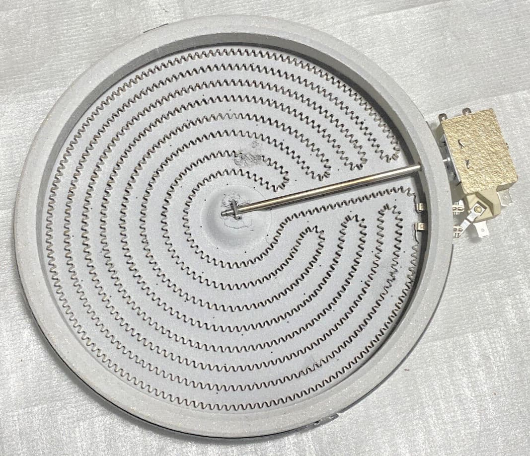 Genuine OEM Frigidaire Range Radiant Surface Element 8-in 316281900