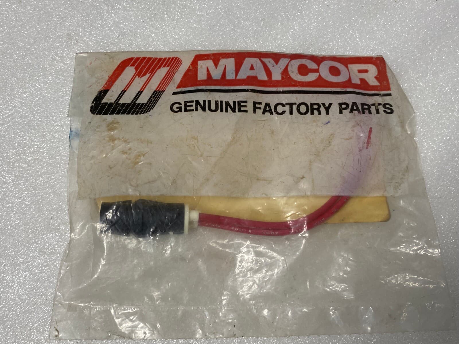 NEW  Genuine OEM MAYCOR LIGHT SIGNAL 7407P024-60