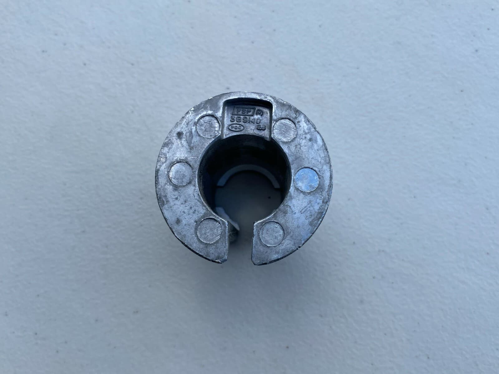 Genuine OEM  Whirlpool Washer Drive Block 389140 — thumbnail 5