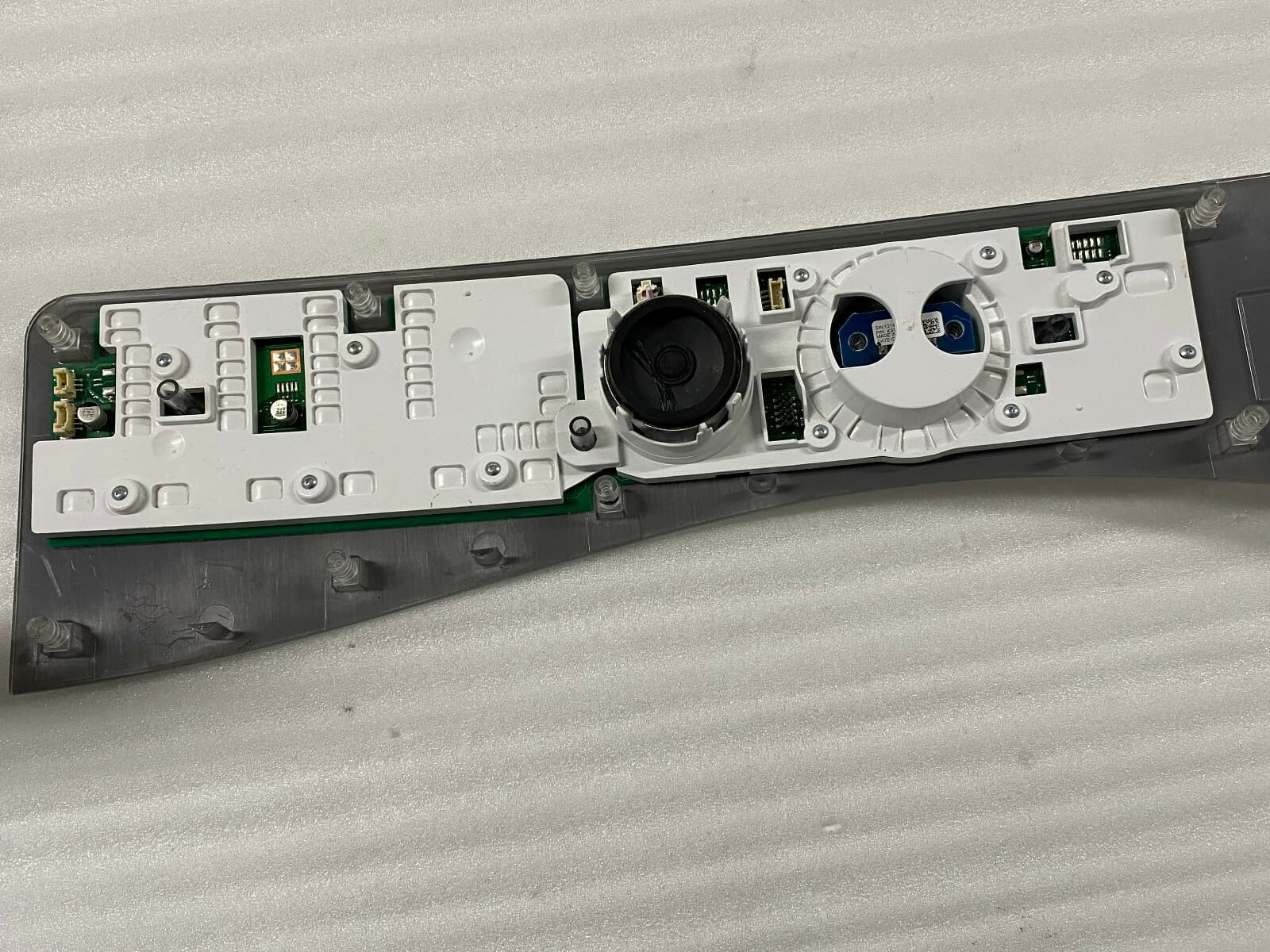 Genuine OEM Whirlpool Control Panel (White) W10562505 — thumbnail 6