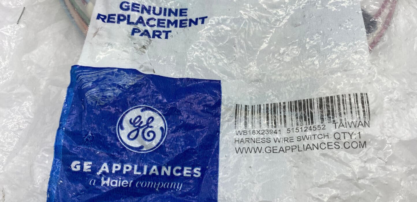 New Genuine OEM GE Harness Wire Switch WB18X23941 — thumbnail 3