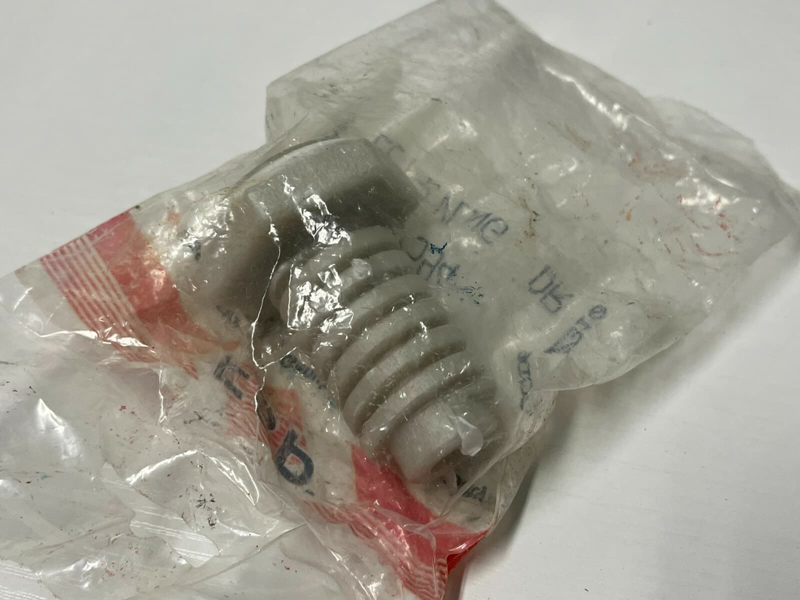 NEW Genuine OEM Whirlpool Washer Front Feet WP367594 — thumbnail 4