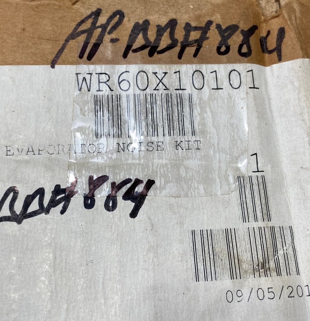 New Genuine GE Evaporator Fan Orifice WR60X10101 — thumbnail 6