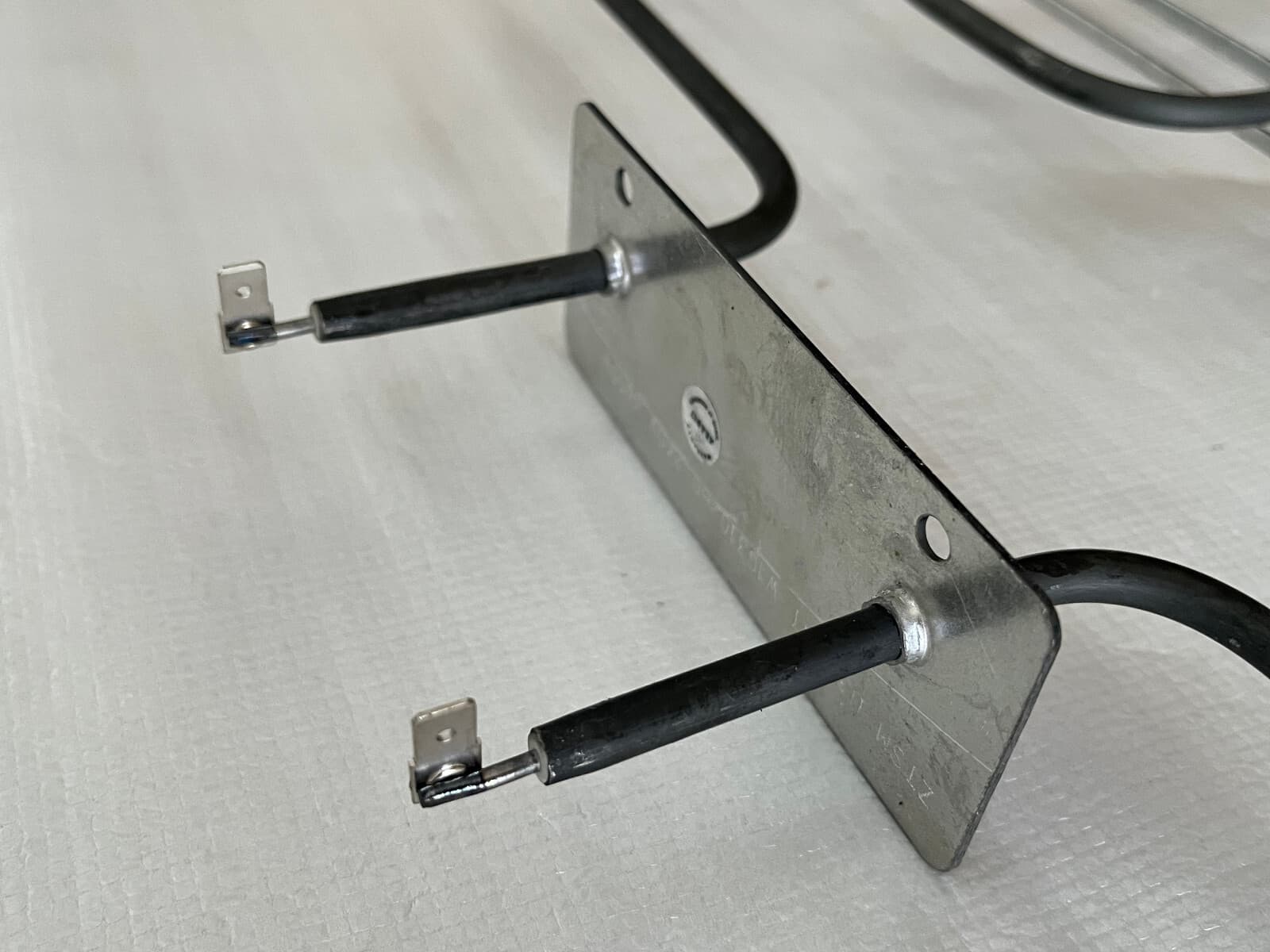 Genuine Whirlpool Broil Element W10310260 — thumbnail 3