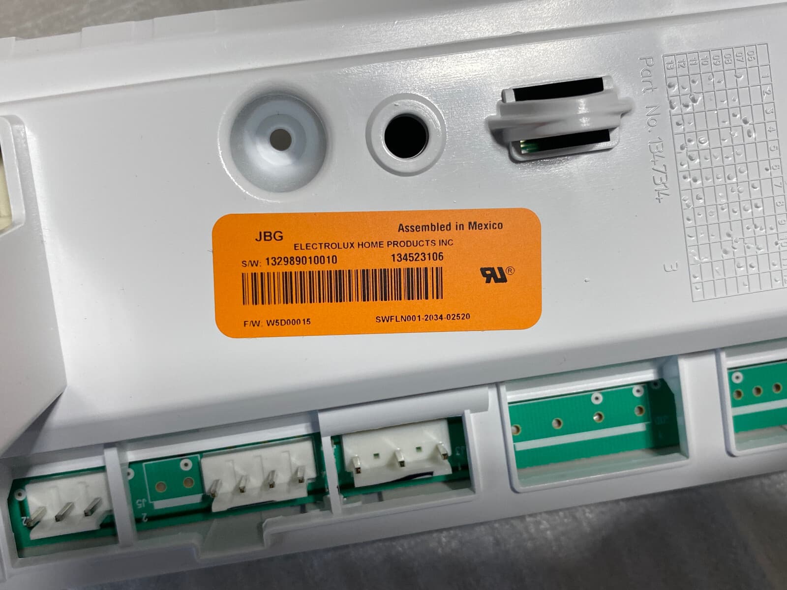 New Genuine OEM Frigidaire Washer Control Board 134523106 — thumbnail 4