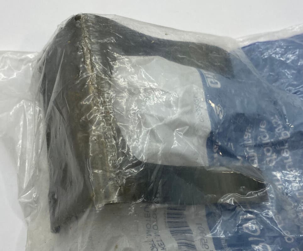 New Genuine OEM Frigidaire Dishwasher Motor Bracket 154595901 — thumbnail 2