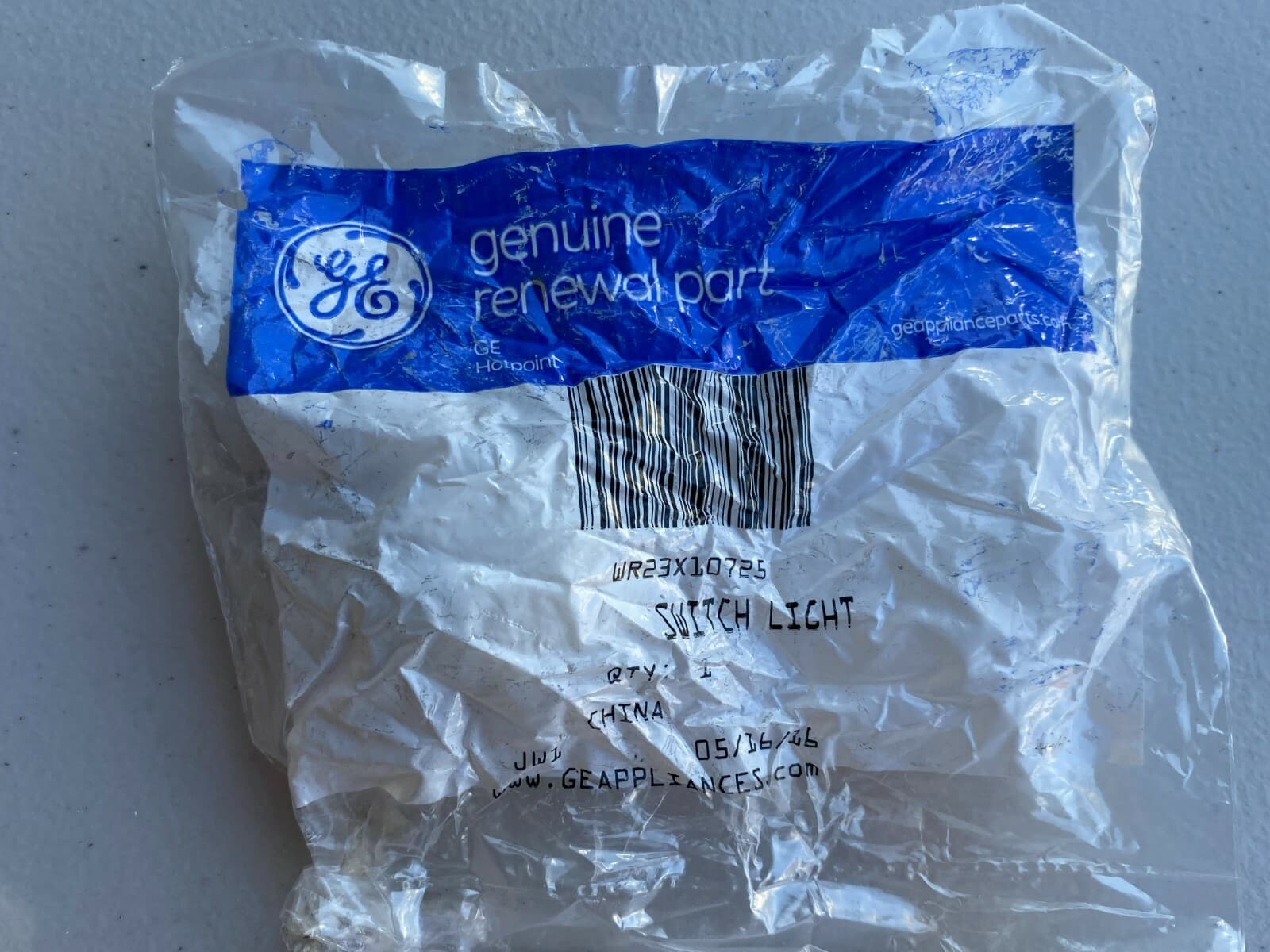 Genuine OEM GE Door Light Switch WR23X10725 — thumbnail 5