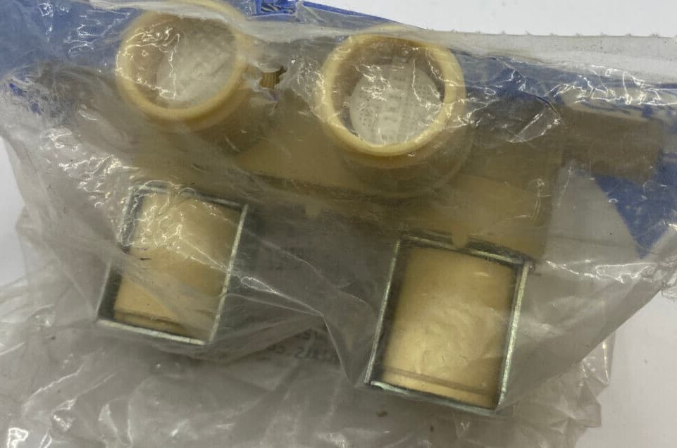 New Genuine OEM GE Washer Valve Triple Water WH13X10048 — thumbnail 3