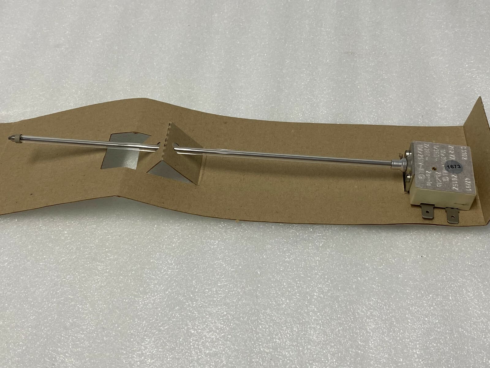 New Genuine OEM  Whirlpool Oven Range Radiant Element Limiter 3149128 — thumbnail 4