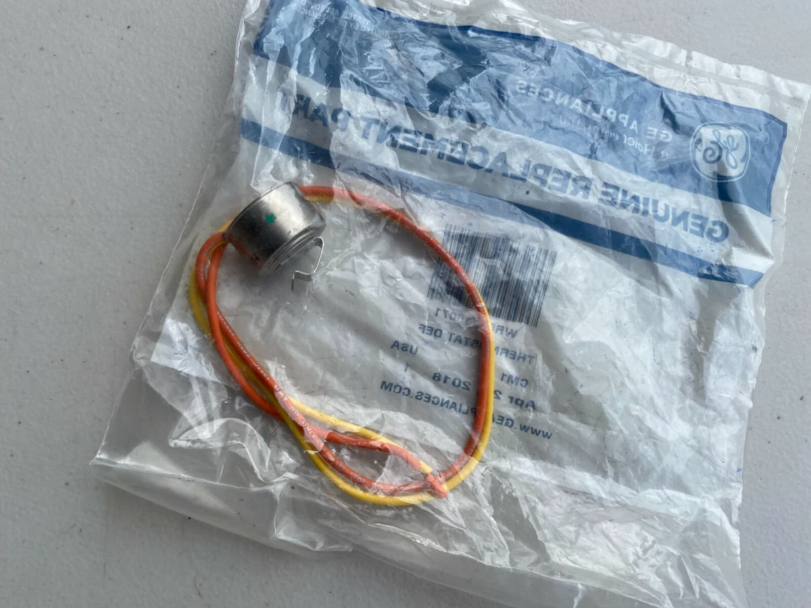 New Genuine GE Defrost Thermostat WR50X10071 — thumbnail 2