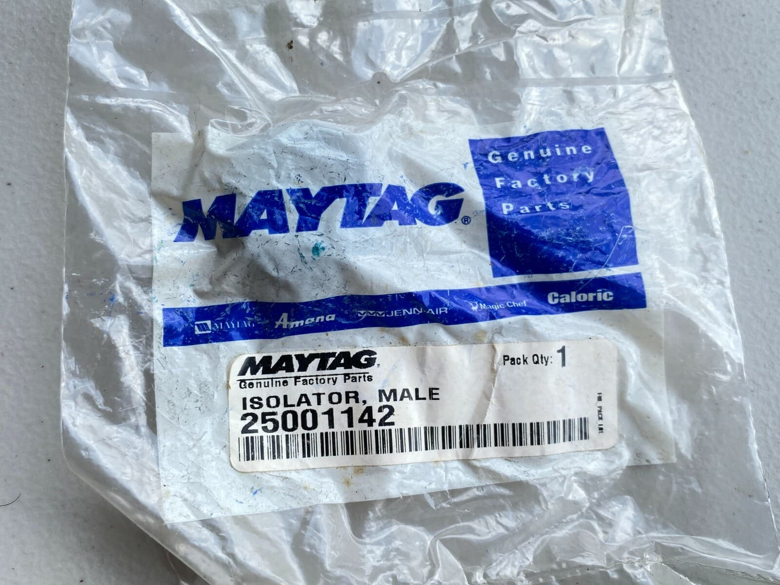 Genuine OEM MAYTAG Isolator, Male 25001142 — thumbnail 2