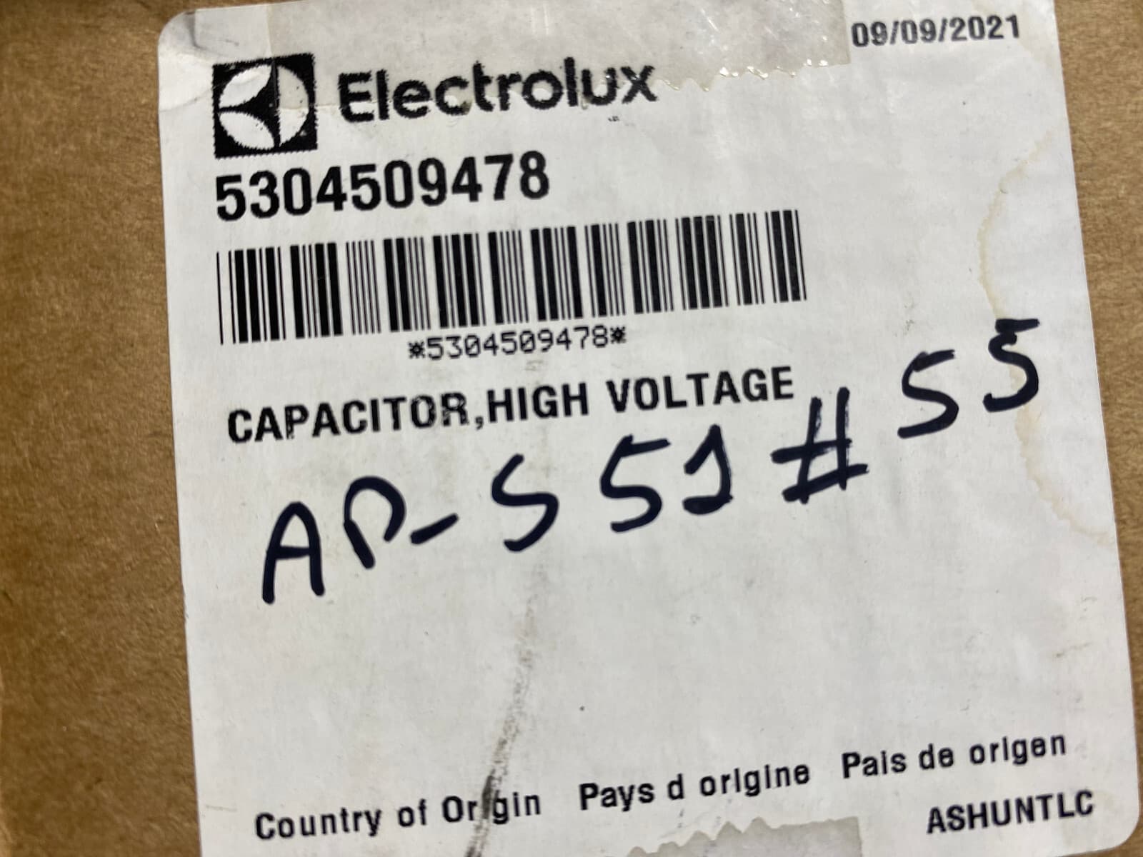 NEW Genuine OEM Frigidaire Microwave High-Voltage Capacitor  Kit 5304509478 — thumbnail 4