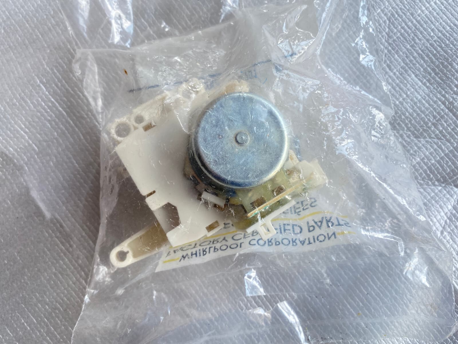 New Genuine  Whirlpool Washer Switch Dis W10352973 — thumbnail 3