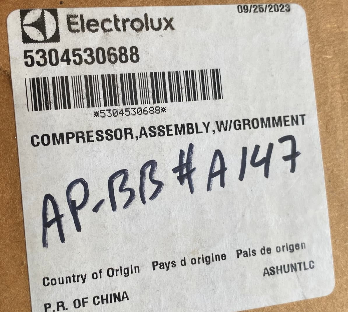 New Genuine OEM Frigidaire Refrigerator Compressor VESA11C 5304530688 — thumbnail 5