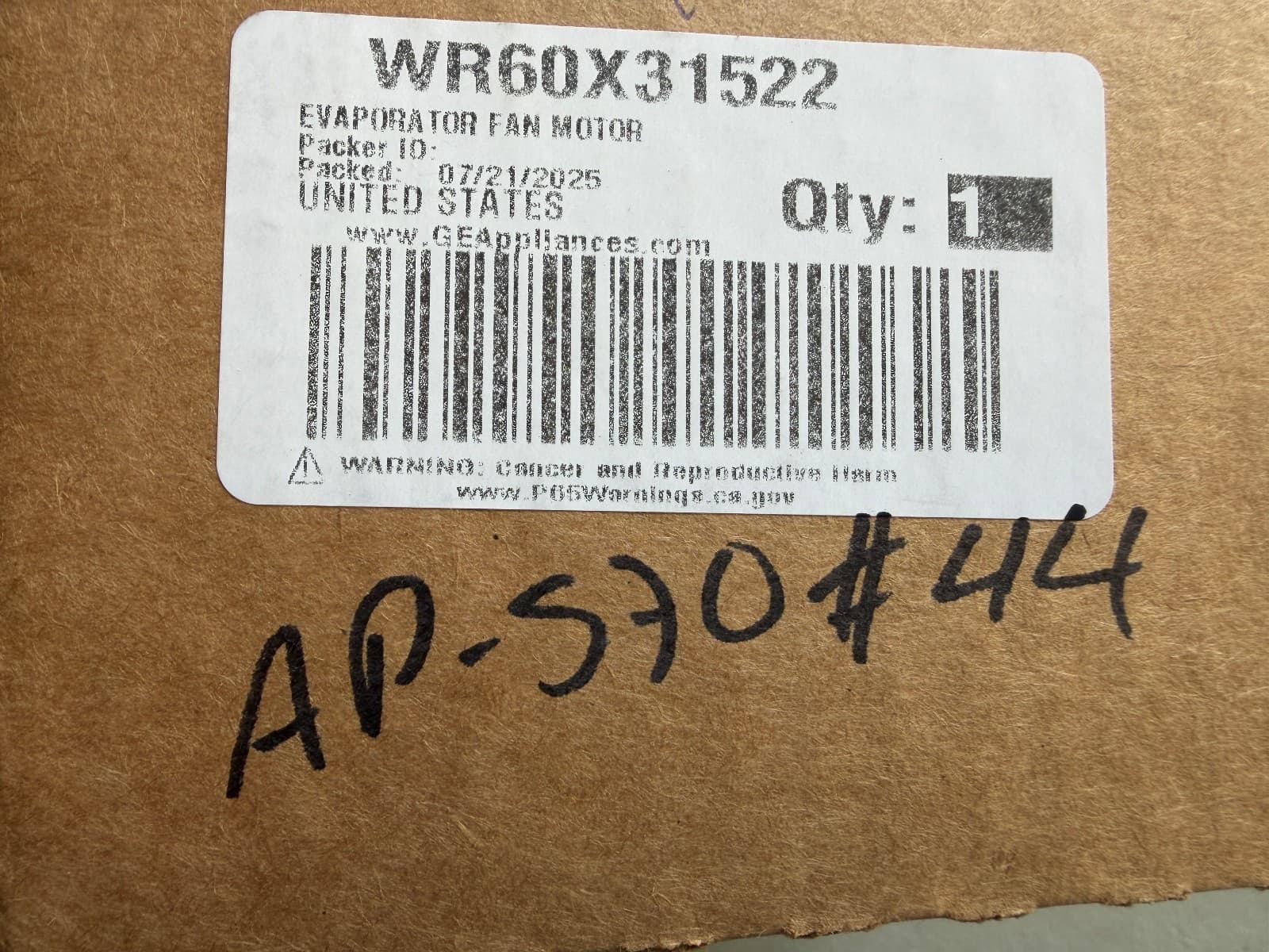 WR60X31522 GE Refrigerator Evaporator Fan Motor OEM New Genuine — thumbnail 3