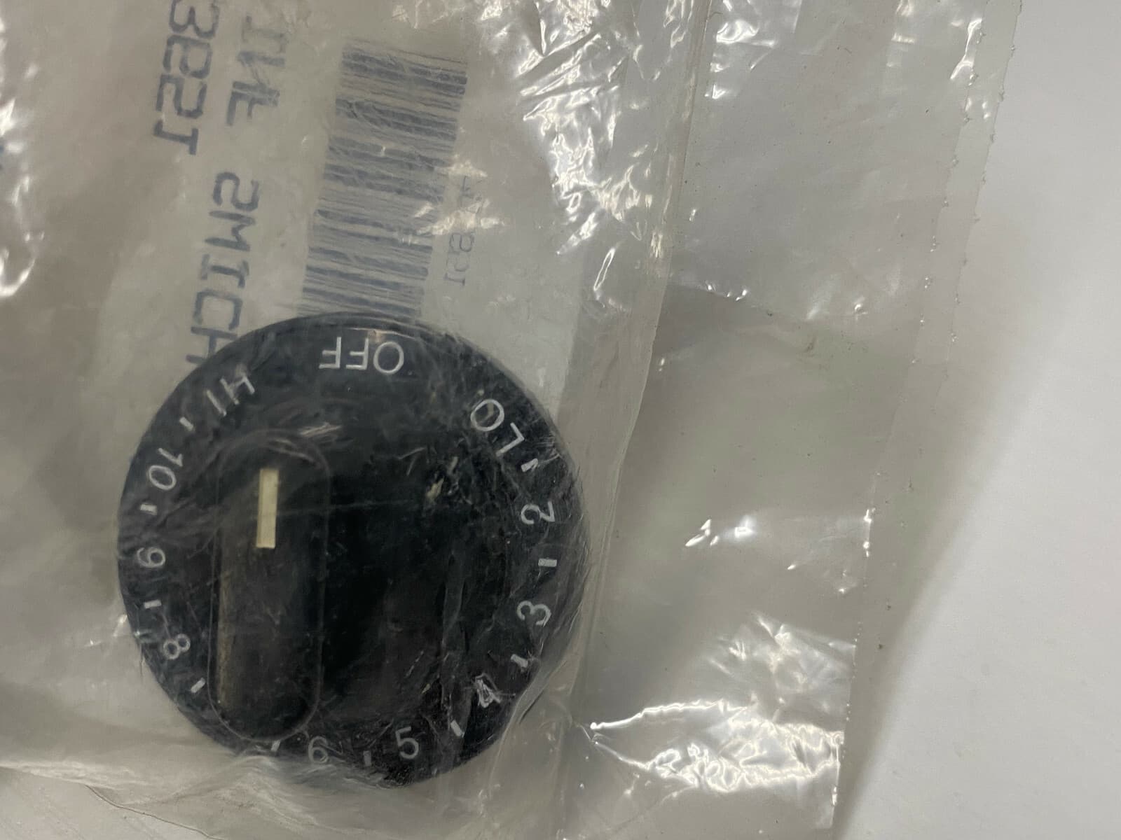 Genuine OEM MAYTAG Knob Switch 703651