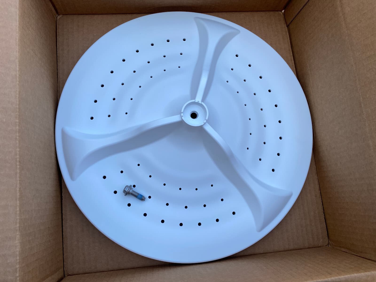 New Genuine OEM Whirlpool Washer Washplate W10752283