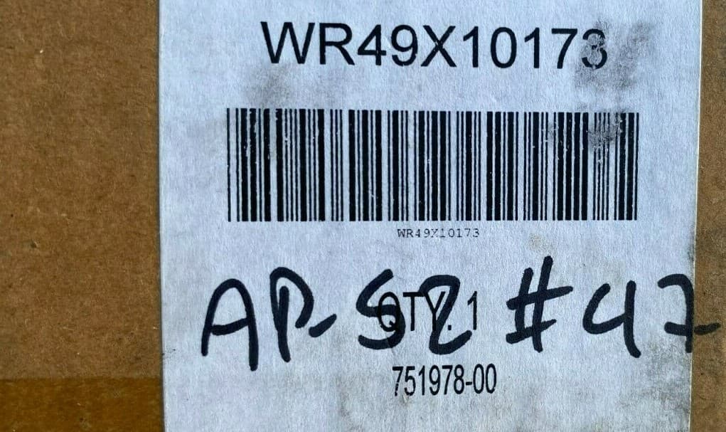 New Genuine OEM GE Dispenser Water Tube Heater WR49X10173 — thumbnail 8