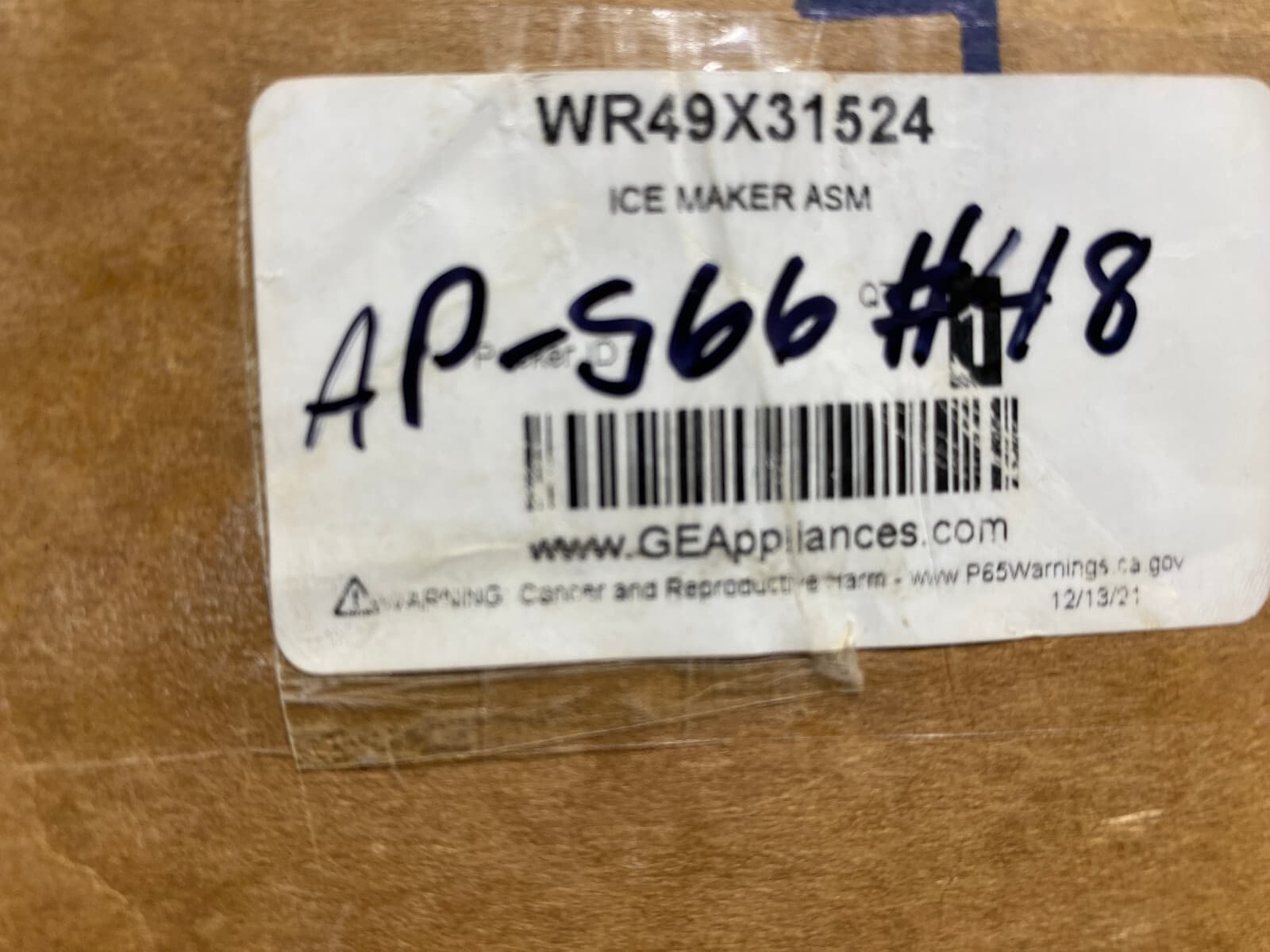 New Genuine OEM GE Refrigerator Ice Maker Assembly WR49X31524 — thumbnail 4