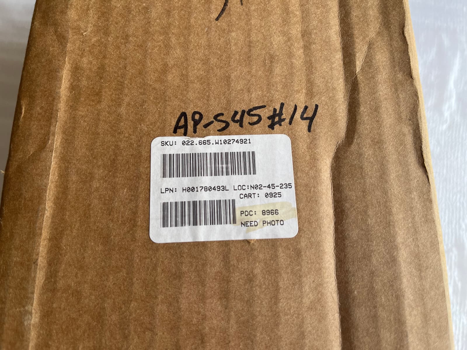 New Genuine Whirlpool Dishwasher Door Hinge W10274921 — thumbnail 4