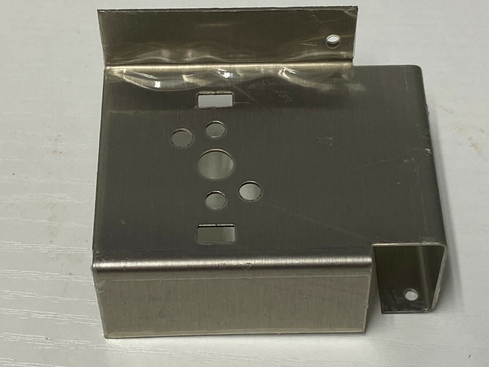Genuine OEM Bosch Bracket 961787