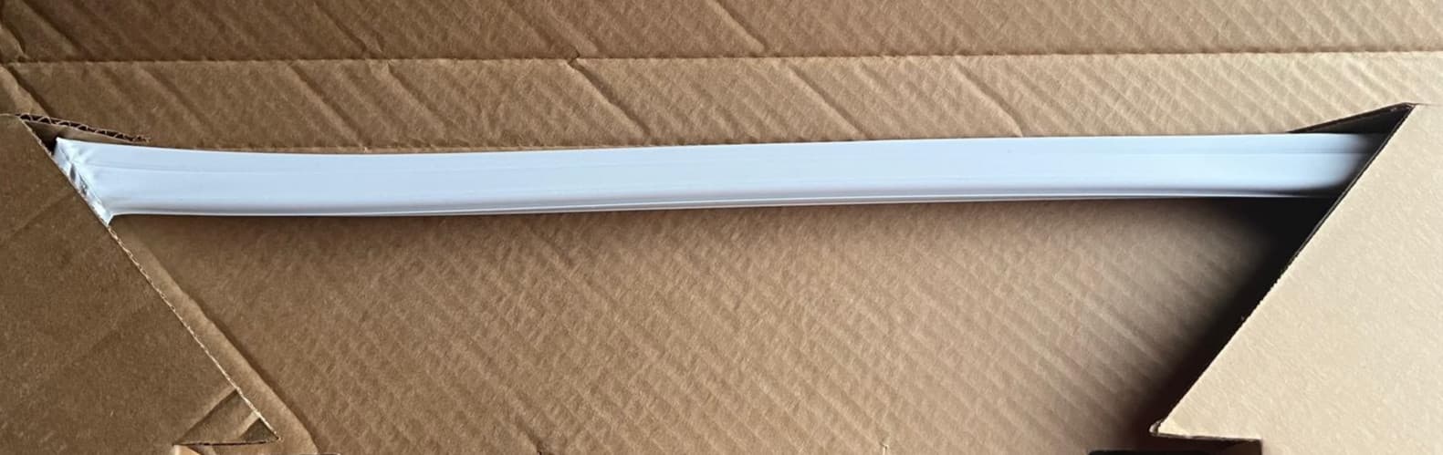 New Genuine GE Freezer Door Gasket (White) GTE17GTNDRWW WR14X27230 — thumbnail 2