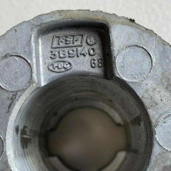 Genuine OEM  Whirlpool Washer Drive Block 389140 — thumbnail 3